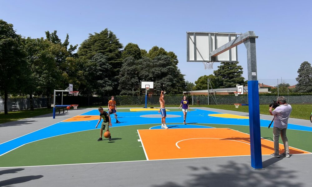 Nuovo campo da basket e baskin
