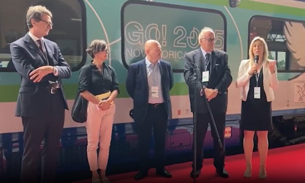 L'assessore Amirante alla presentazione del nuovo treno regionale - Gorizia, presentato il nuovo treno regionale con livrea GO!2025
