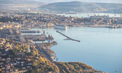 Veduta del porto di Trieste - Wartsila, accordo storico tra Governo e MSC per il futuro economico di Trieste