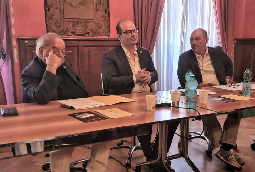 La conferenza stampa di presentazione della 25esima edizione di Pordenonelegge nella sede della Regione a Roma - Presentata Pordenonelegge, la magia del confine che diventa dialogo