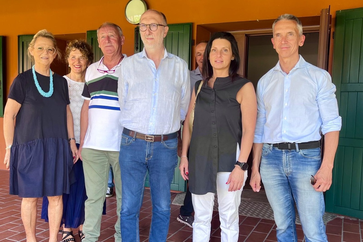 L'assessore Riccardo Riccardi durante la visita alla Fattoria Sociale Il Nostro Fiore - La Fattoria Sociale Il Nostro Fiore, modello di inclusione e sostenibilità