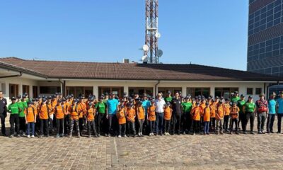 I ragazzi partecipanti ai campi scuola in visita alla sede della Protezione civile di Palmanova - Protezione Civile FVG, nuova linfa dai giovani volontari