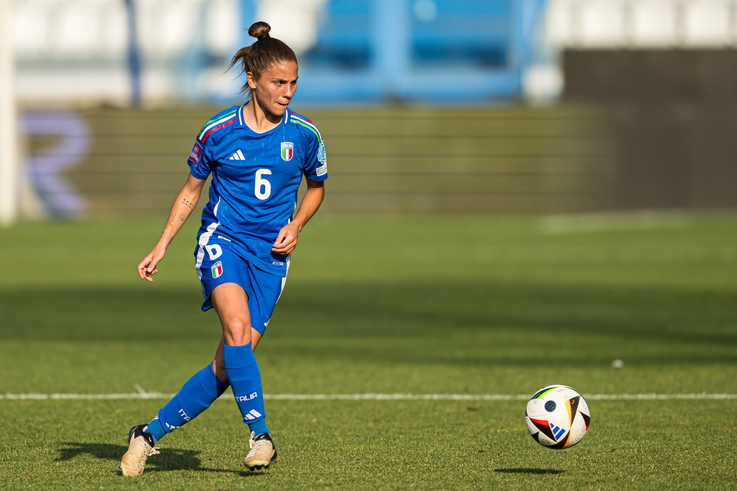 Manuela Giugliano con la maglia della nazionale italiana