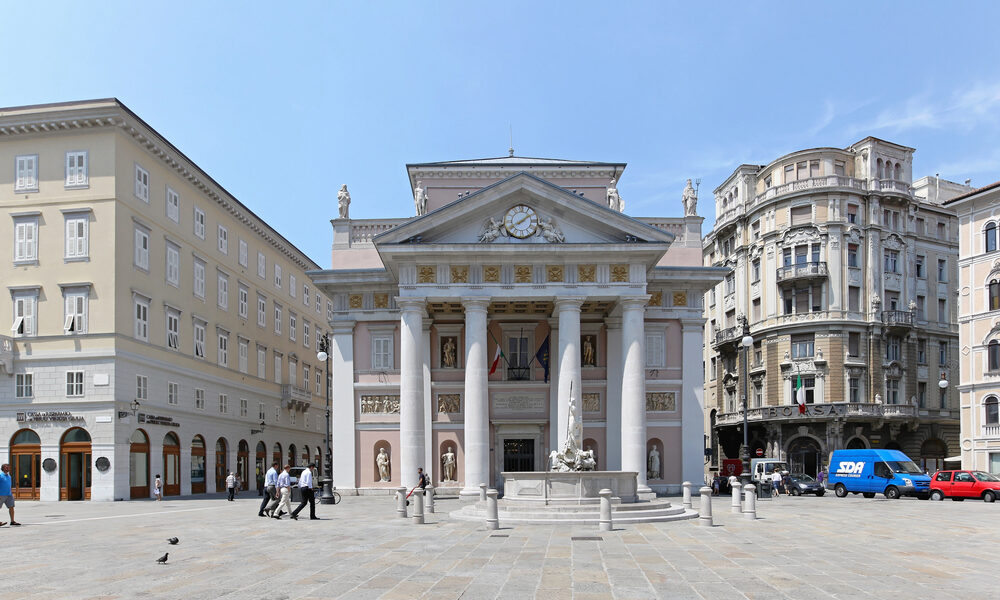 Piazza della Borsa a Trieste