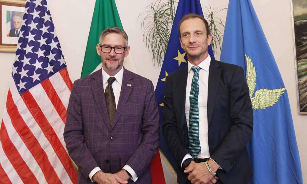 Il governatore Massimiliano Fedriga e il console generale degli Usa in Italia Douglass Benning - Imprese USA e FVG, nuove opportunità di investimento e collaborazione