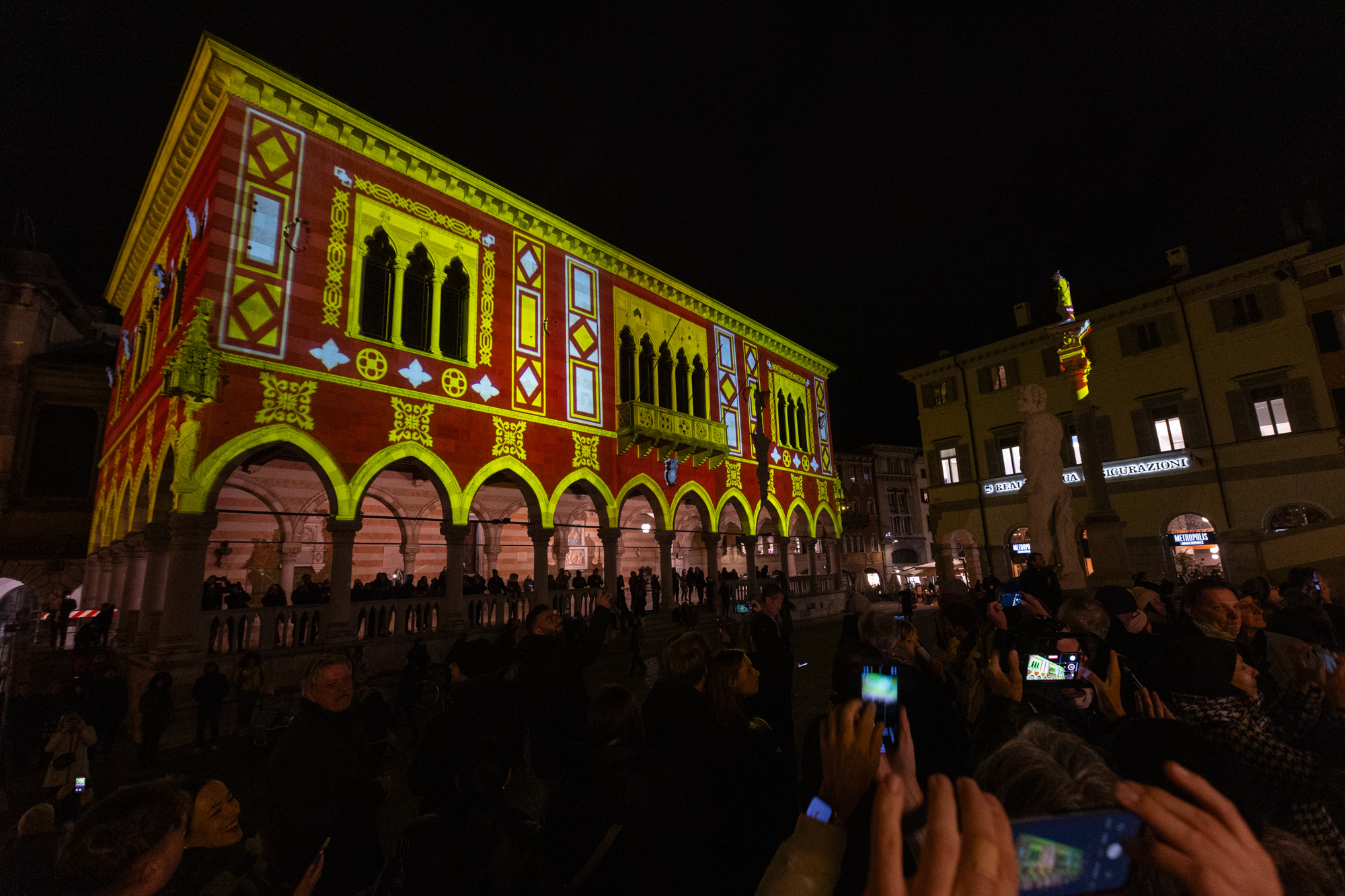 Piazza Primo Maggio a Udine