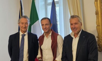 L'assessore Sergio Emidio Bini, il governatore Massimiliano Fedriga e il presidente nazionale di Federdistribuzione Carlo Alberto Buttarelli