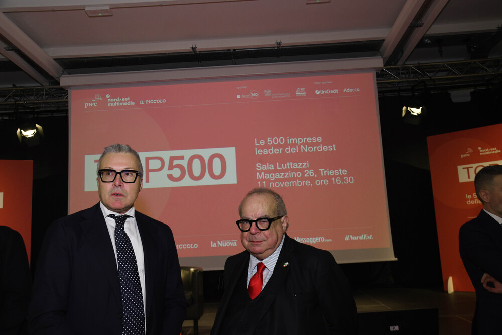 L'assessore Sergio Emidio Bini e il presidente di Confindustria Alto Adriatico Michelangelo Agrusti all'evento Top 500