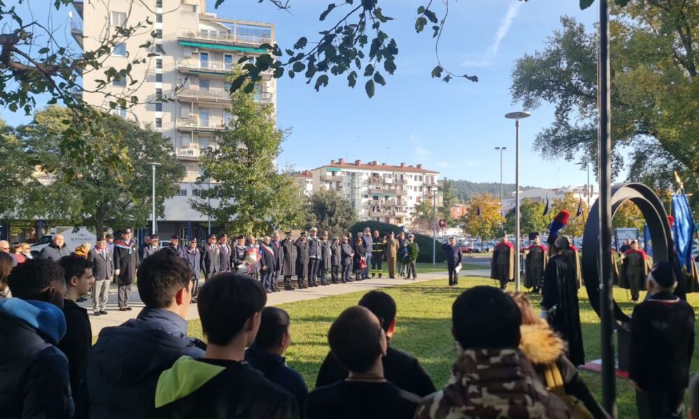 Un momento della cerimonia a Monfalcone per i caduti di Nassiriya