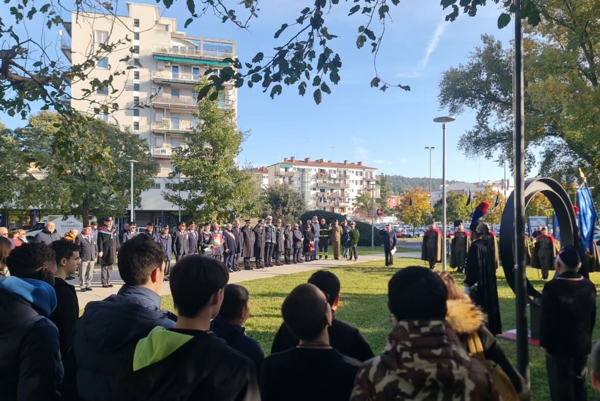 Un momento della cerimonia a Monfalcone per i caduti di Nassiriya