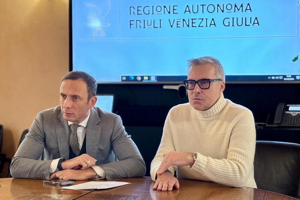 Il governatore del Fvg Massimiliano Fedriga e l'assessore alle Attività produttive e Turismo Sergio Emidio Bini