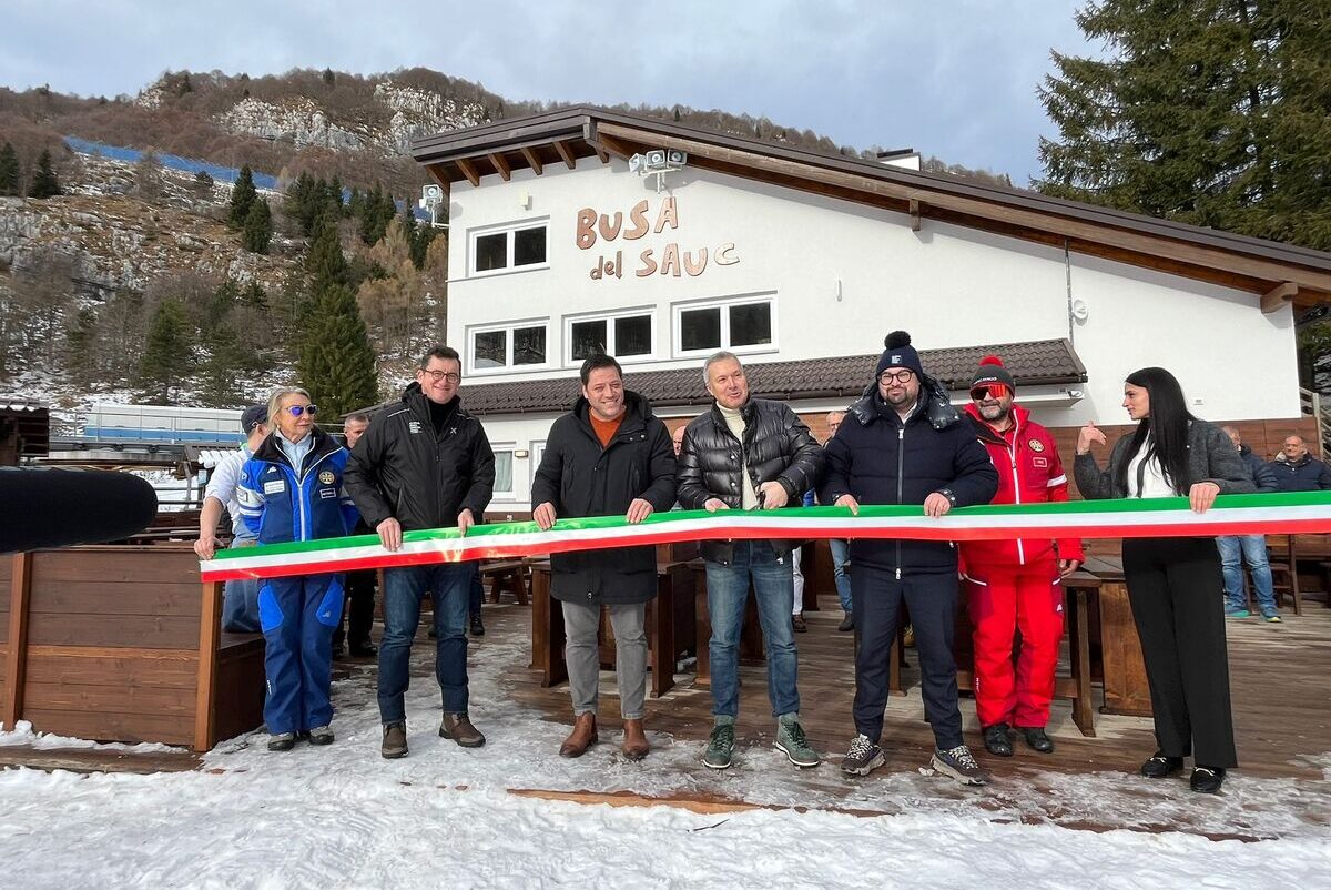 L'inaugurazione della rinnovata Busa del Sauc alla presenza dell'assessore Sergio Emidio Bini