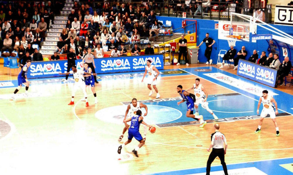 Un'azione del match tra Udine e Brindisi