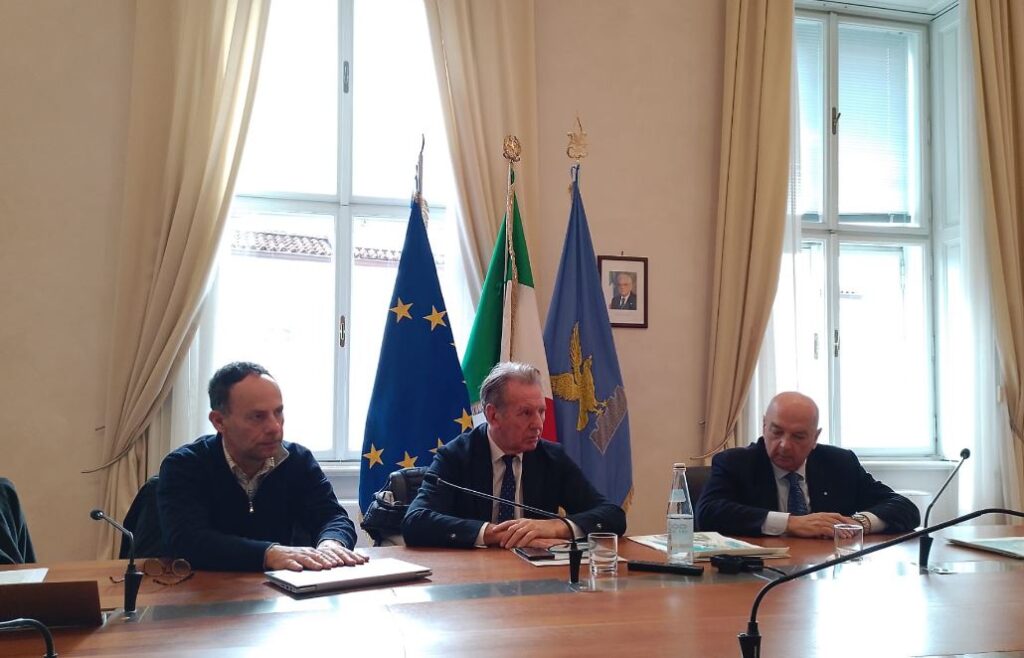 Un momento dell'incontro con l'assessore Fabio Scoccimarro e il sindaco di Trieste Roberto Dipiazza