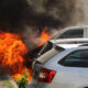 Auto in fiamme